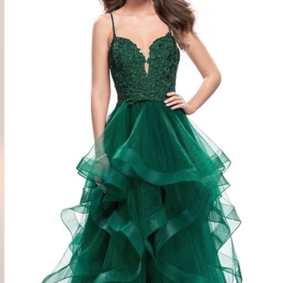 green beautiful dresses